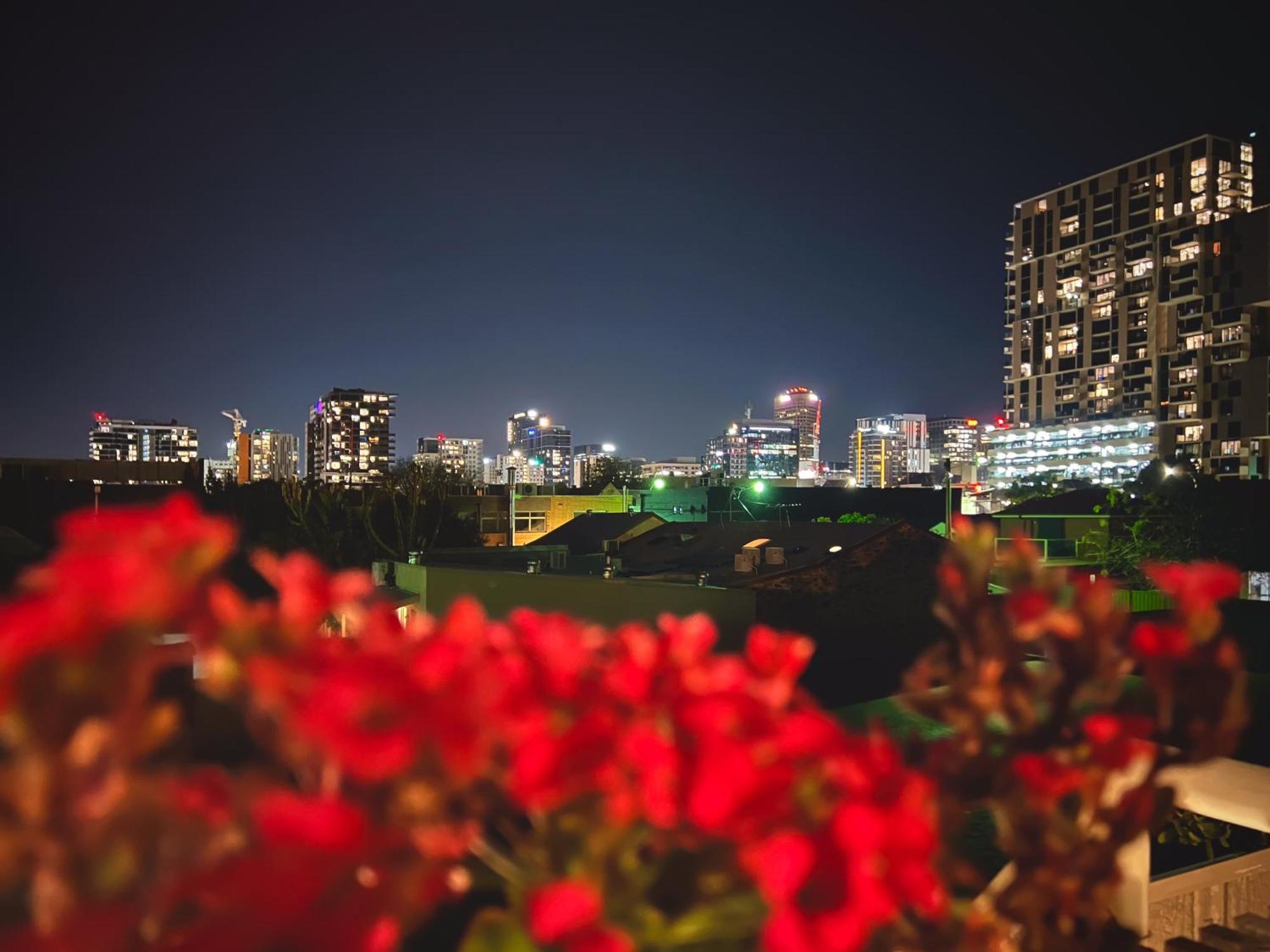 George - Luxe With Private Rooftop Adelaide