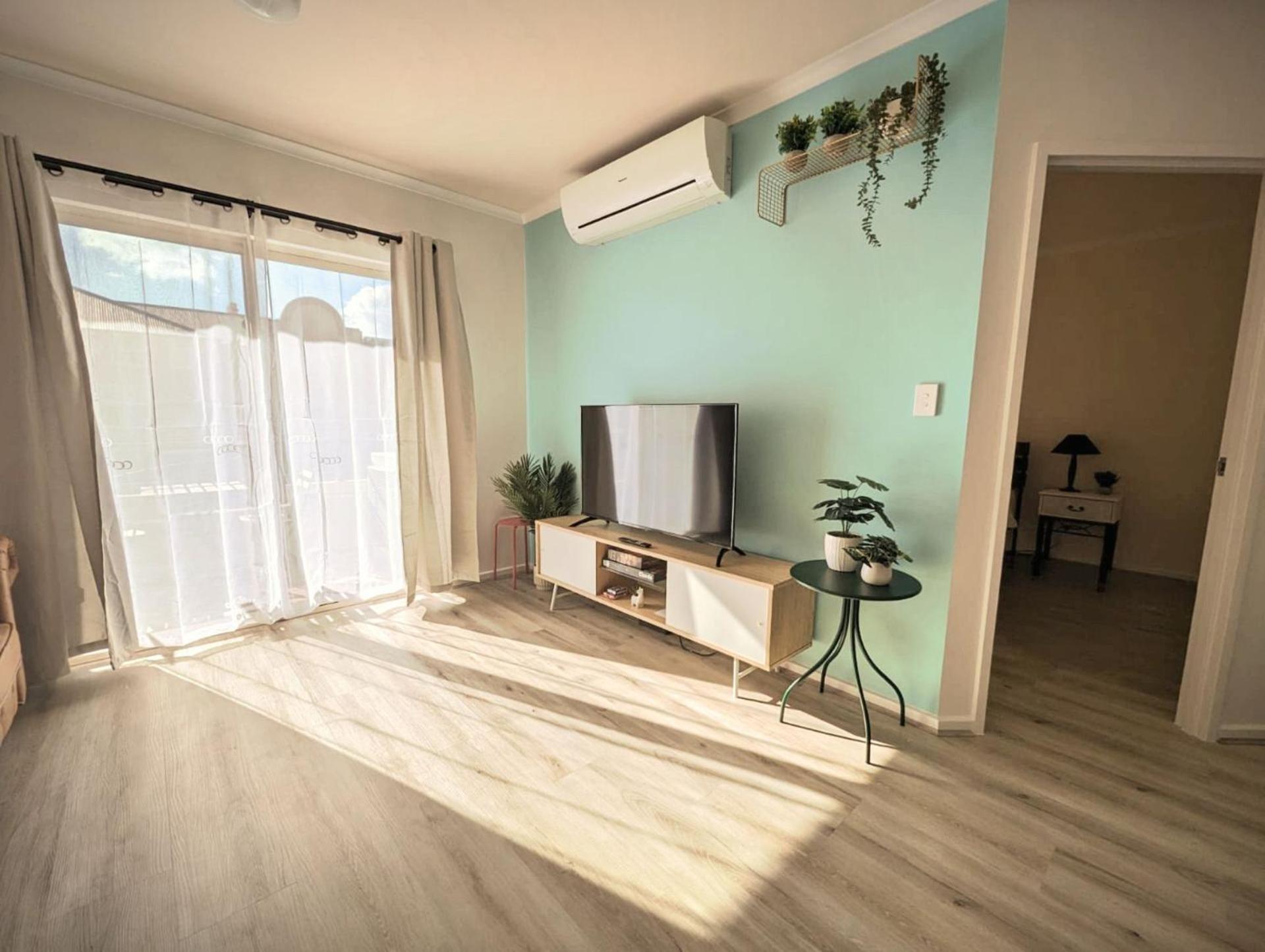 2br On Carrington With Car Parking Apartment Adelaide