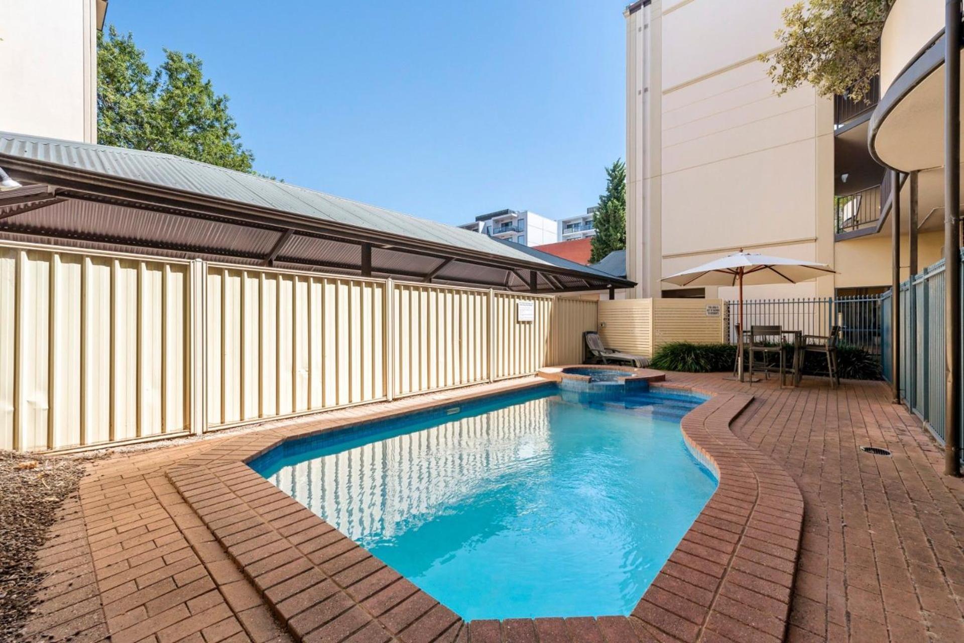 Apartment 2br On Carrington With Car Parking Adelaide