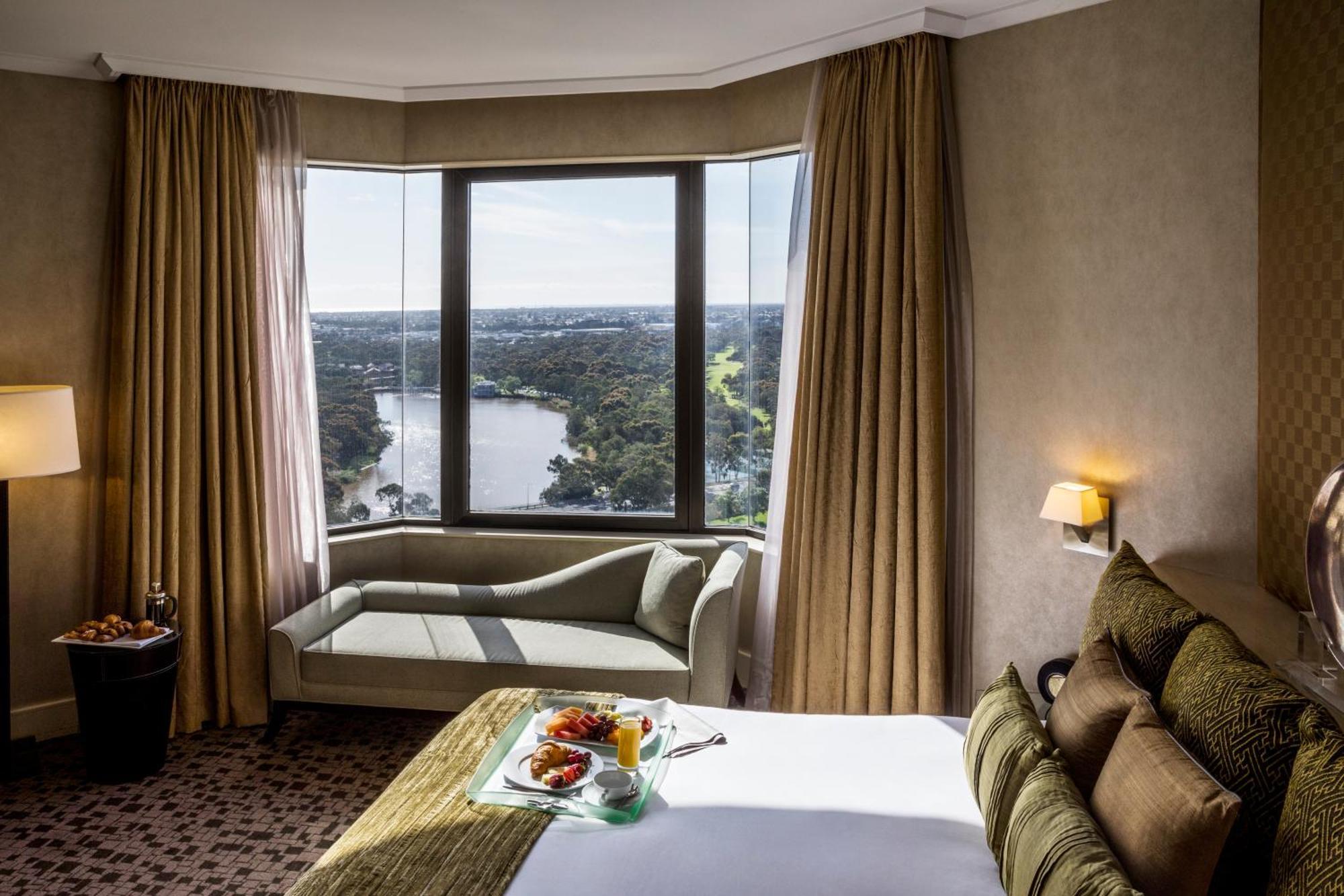 Intercontinental By Ihg Hotel