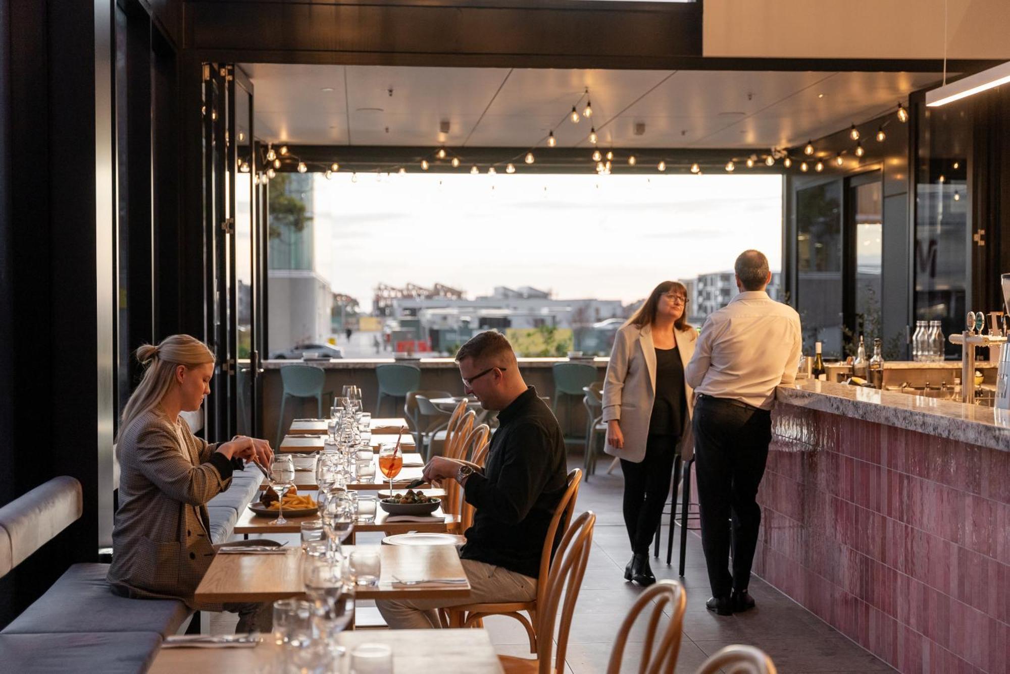 Mantra Tonsley 4* Adelaide