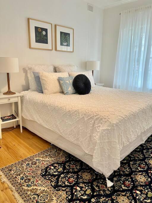 Six Kings - The Very Location Apartment *