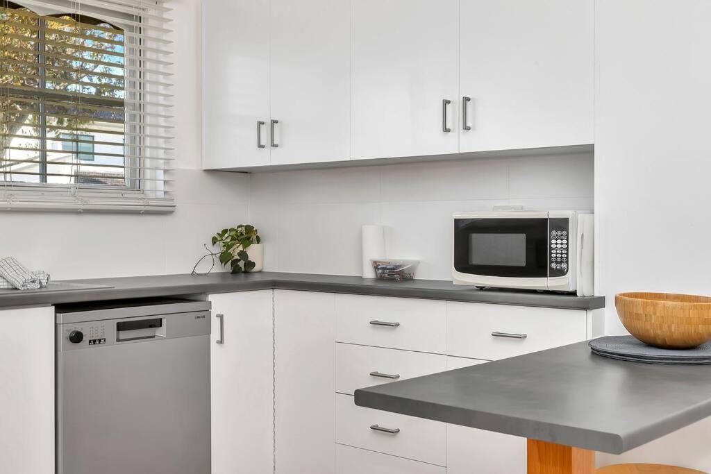 Holiday home West Hideaway - A Relaxed Coastal Locale