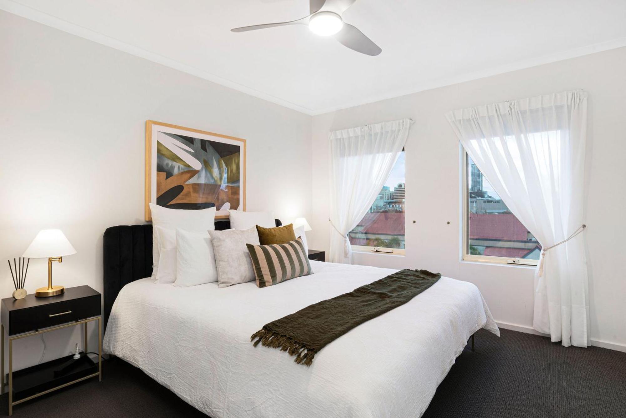 Stylish Urban Retreat On Eden