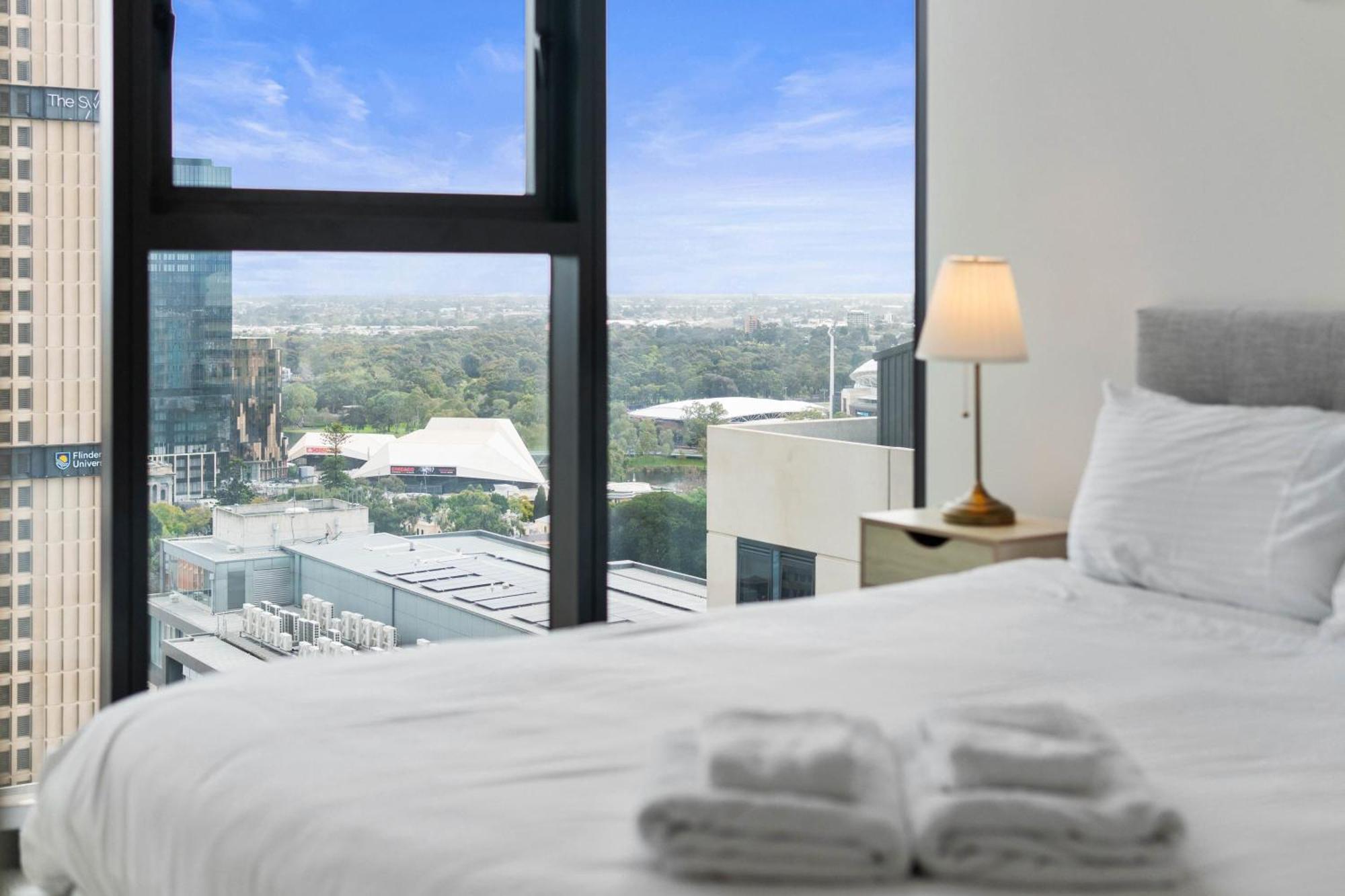 New Skyline View Luxury Homey Heart Of Adl *