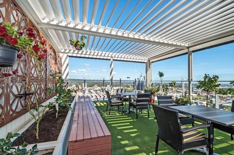 Apartment Skyline Panoramic Adelaide