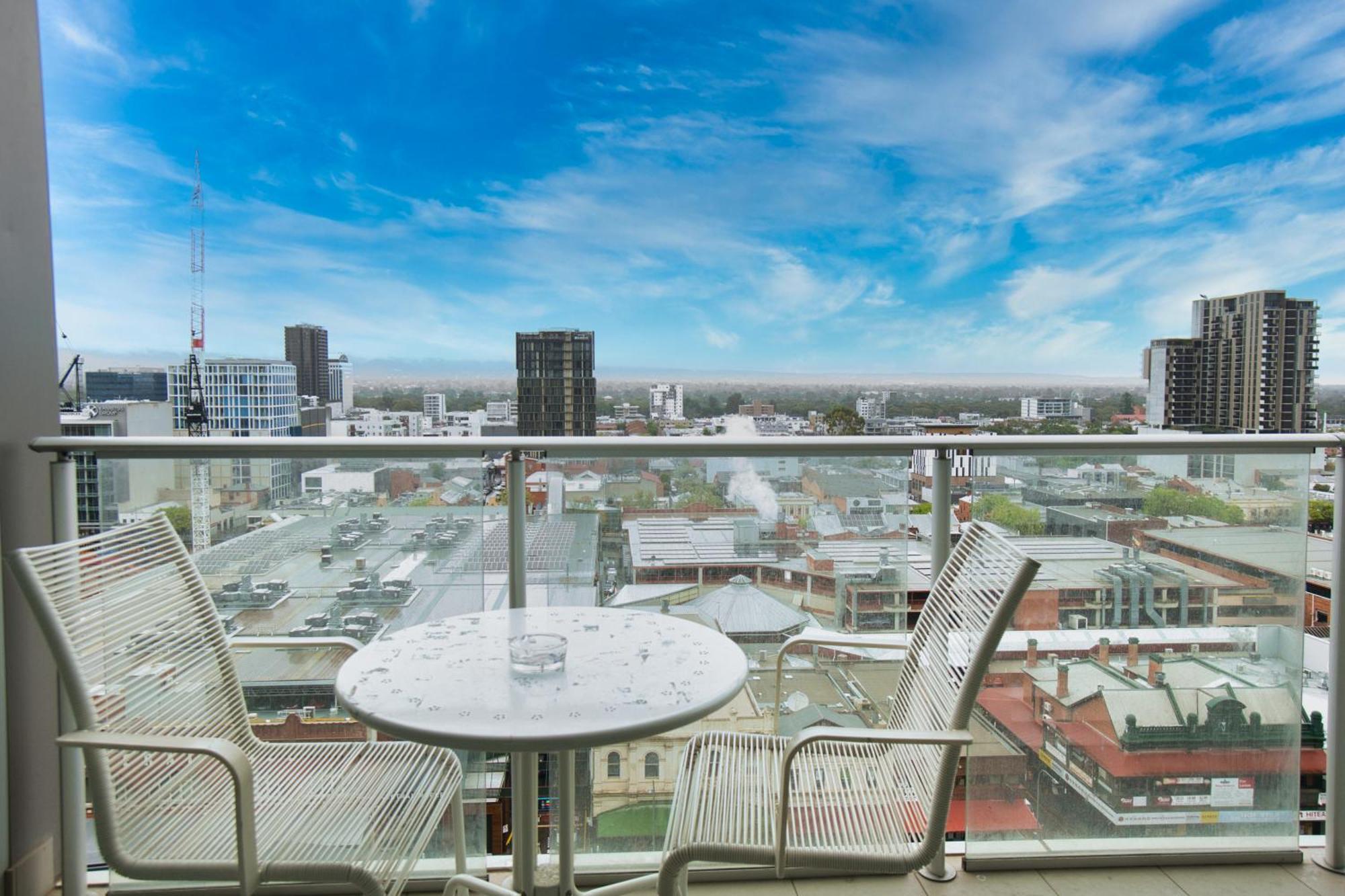 Luxury 2br Serviced 1206 At The Rowlands Adelaide