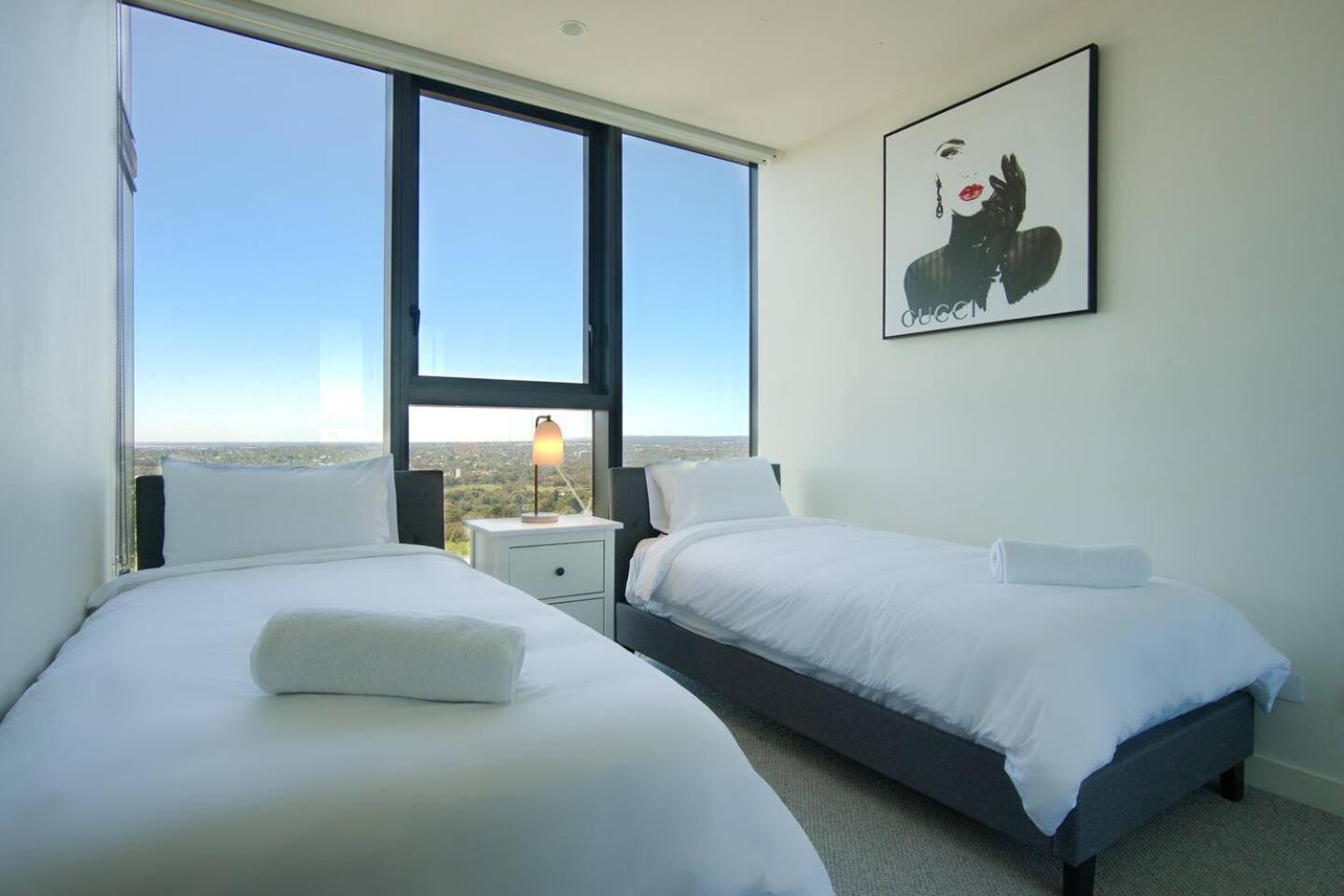 Serenity In The Sky - 2br In Rundle Mall *