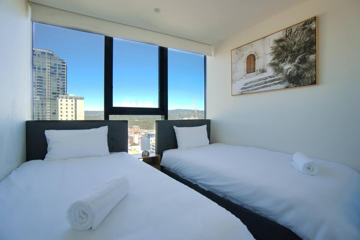 New And Modern 2br Gem In Rundle Mall * Adelaide