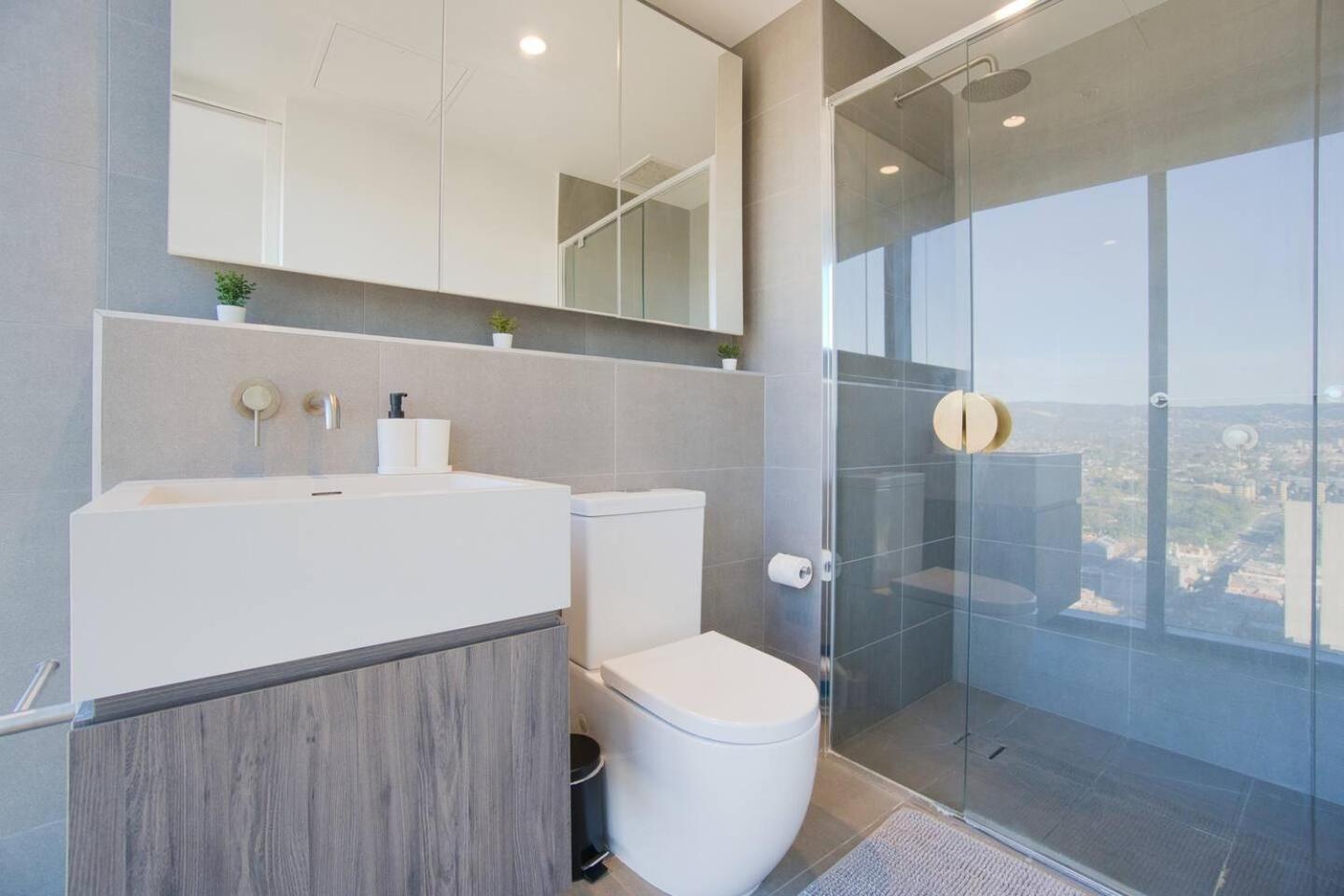 Urban Escape - 2br With Amazing Views Of Rundle Mall *