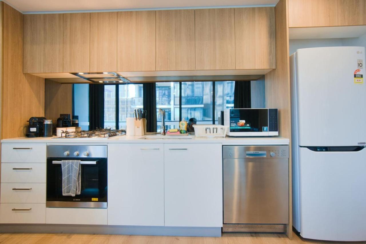 Apartment Ultimate Comfort - Modern 3br With Pool And Gym *