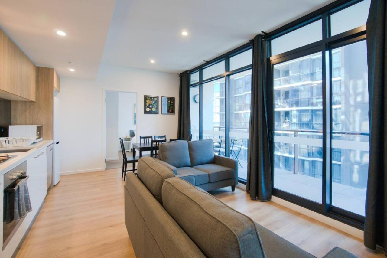Ultimate Comfort - Modern 3br With Pool And Gym Apartment Adelaide