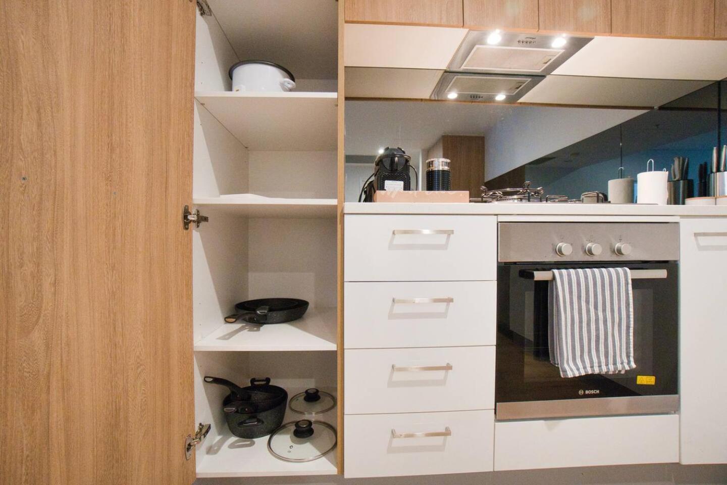 Apartment Charming Cbd Escape 1br With Pool And Gym *