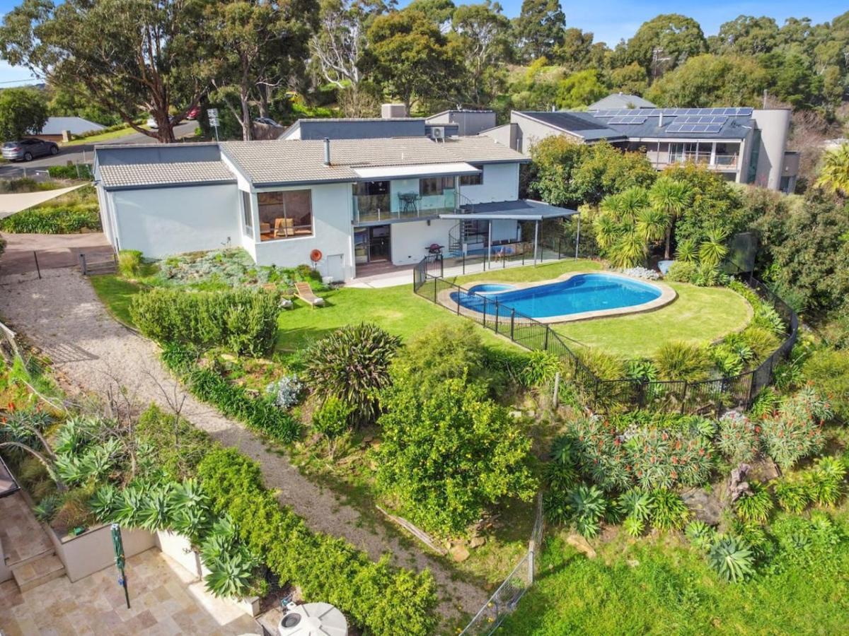 Sunset Estate In Mount Osmond Holiday home *