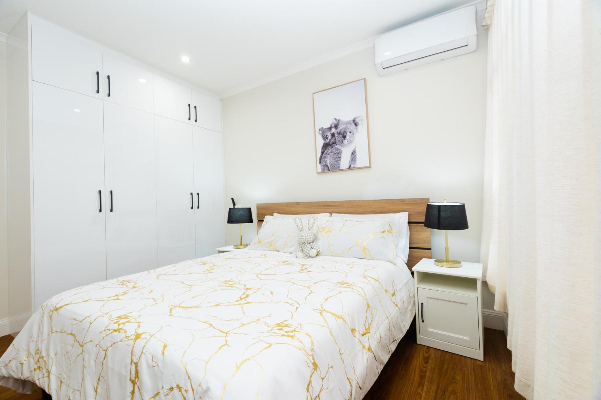 Casa de hóspedes Escape And Business-3bath Full Kitchen Fast Wifi 3tv-for Large Families And Group *