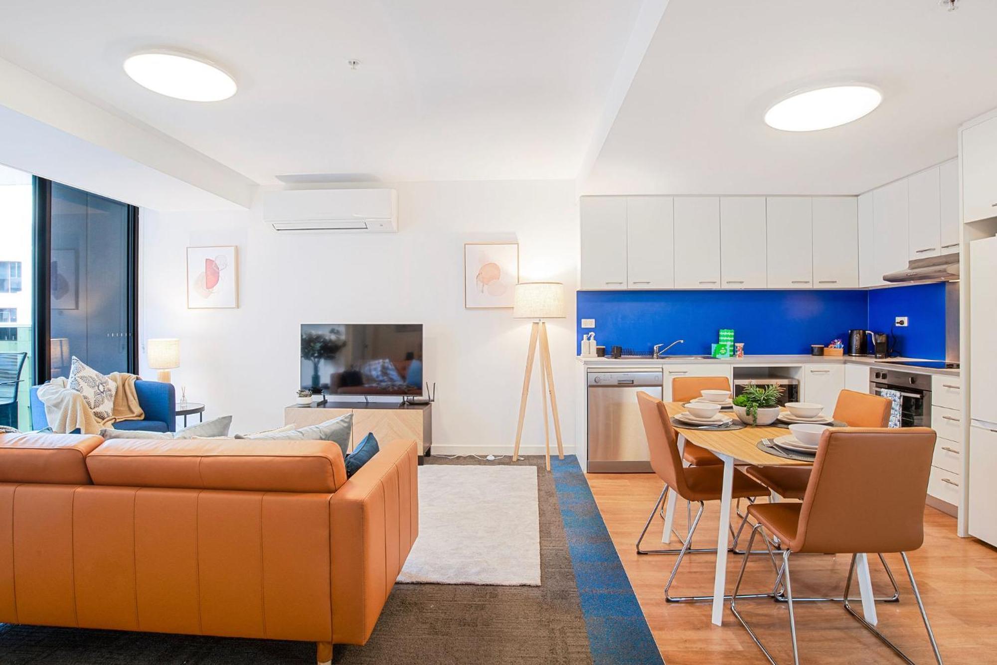 The Waymouth Executive I Workspace I Free Parking Apartment Adelaide