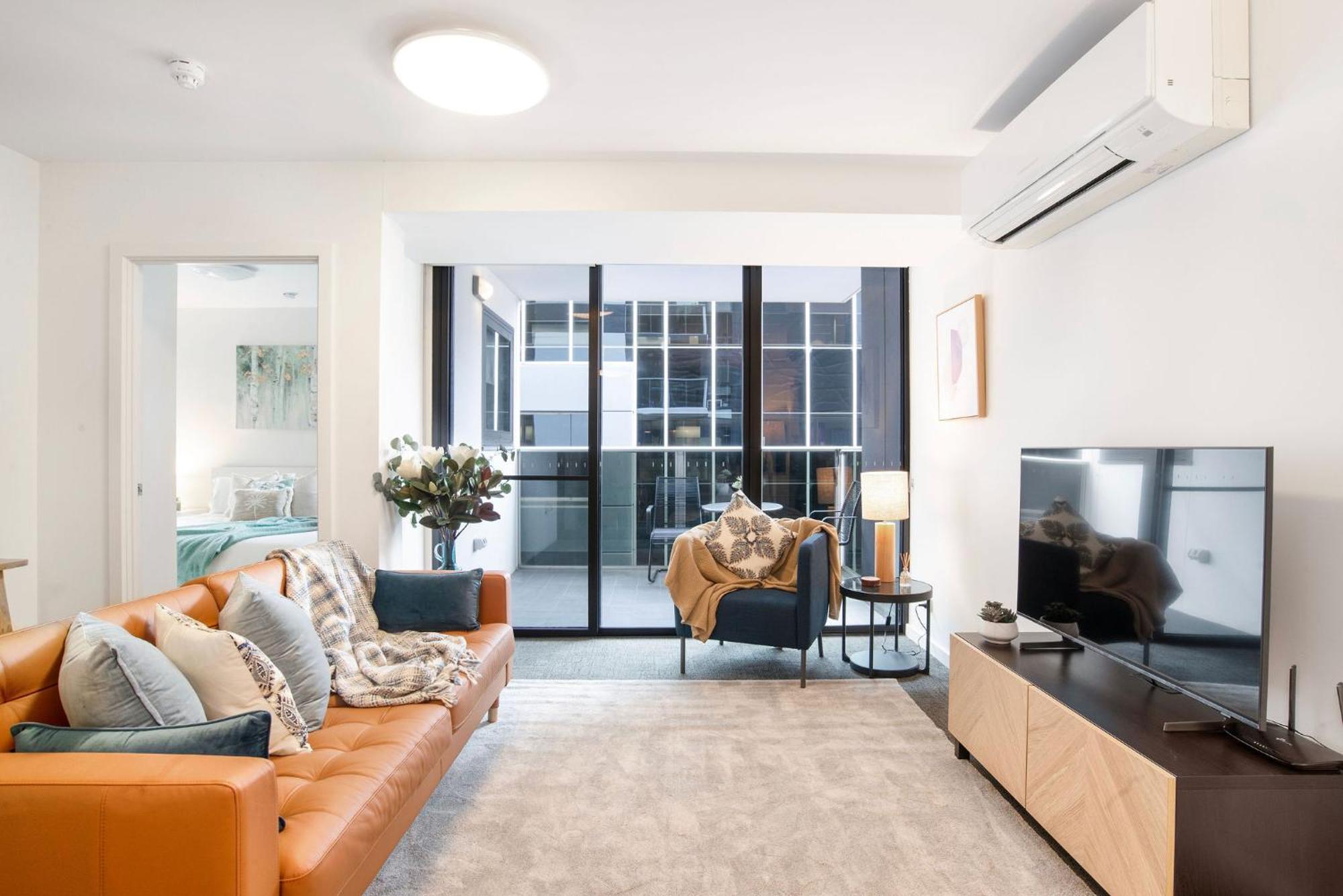 Apartment The Waymouth Executive I Workspace I Free Parking *