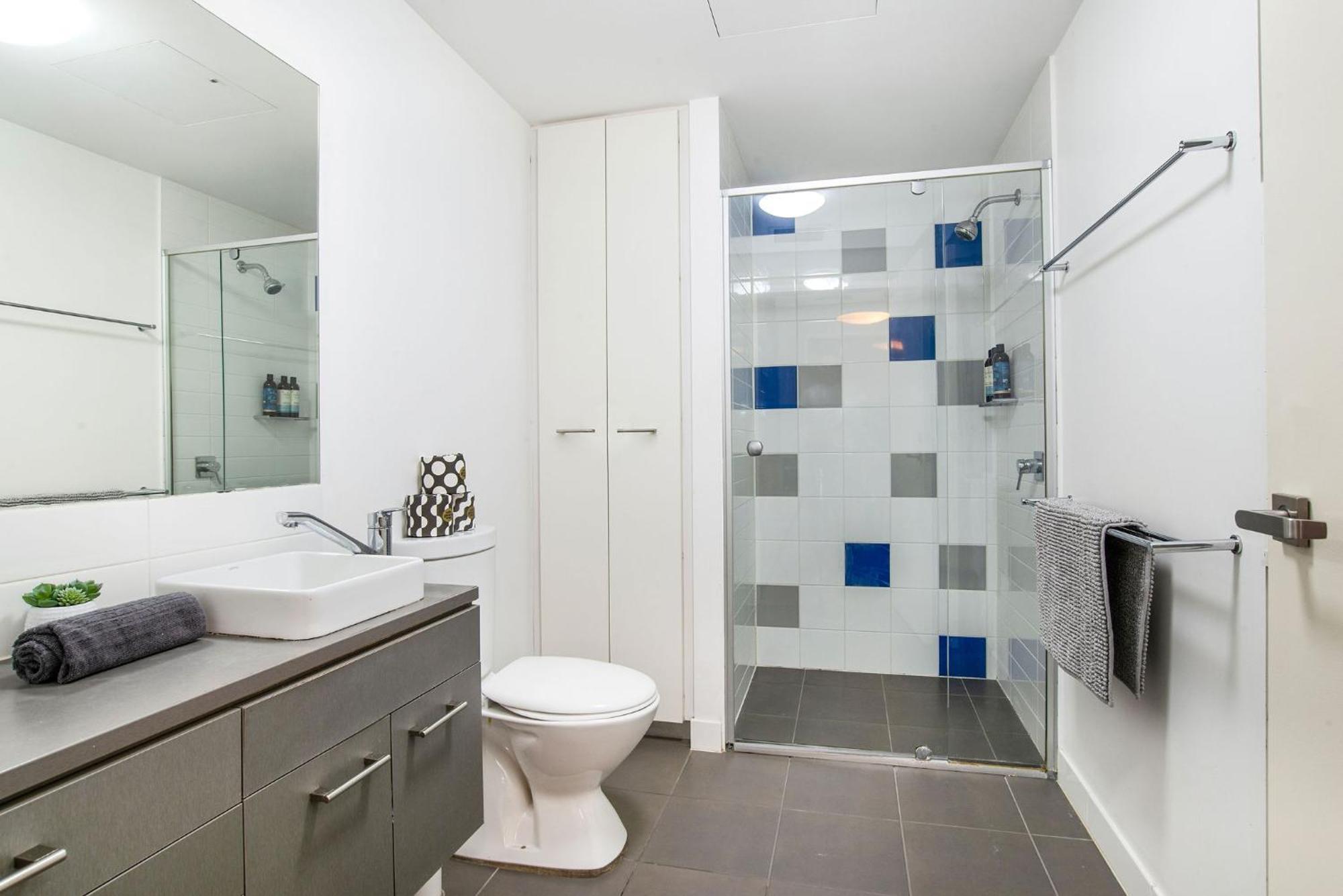 The Waymouth Executive I Workspace I Free Parking * Adelaide