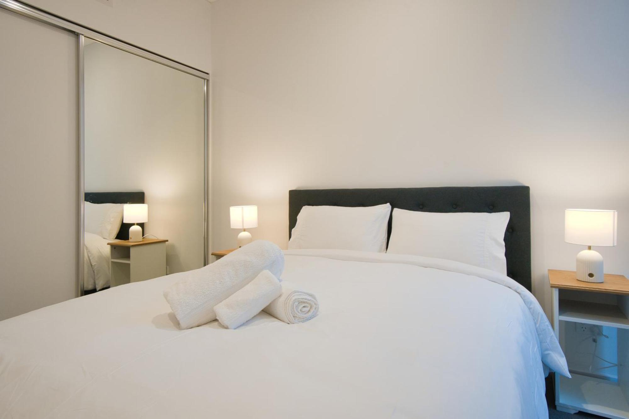Serenity 2br With Pool, Gym, Steam, Sauna * Adelaide