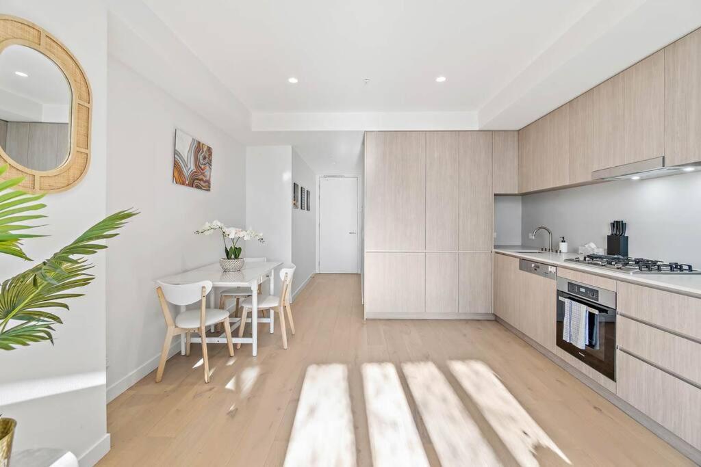 One Bedroom In The Heart Of Cbd