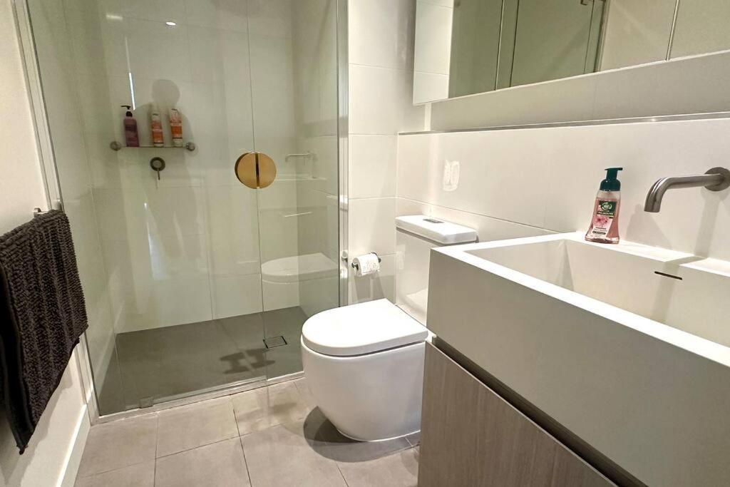 Apartment The Cedar In The Heart Of Cbd Adelaide