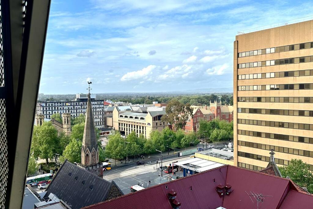 The Cedar In The Heart Of Cbd Apartment Adelaide