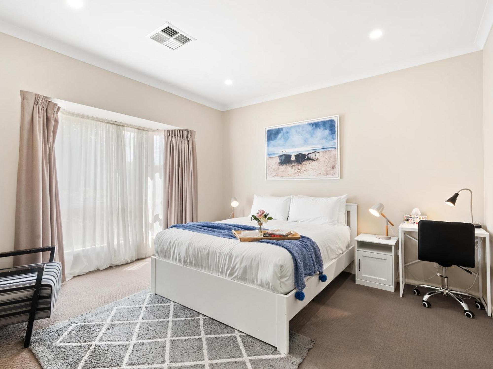 No Stairs, Big House, Garage Richmond 1 Holiday home Adelaide