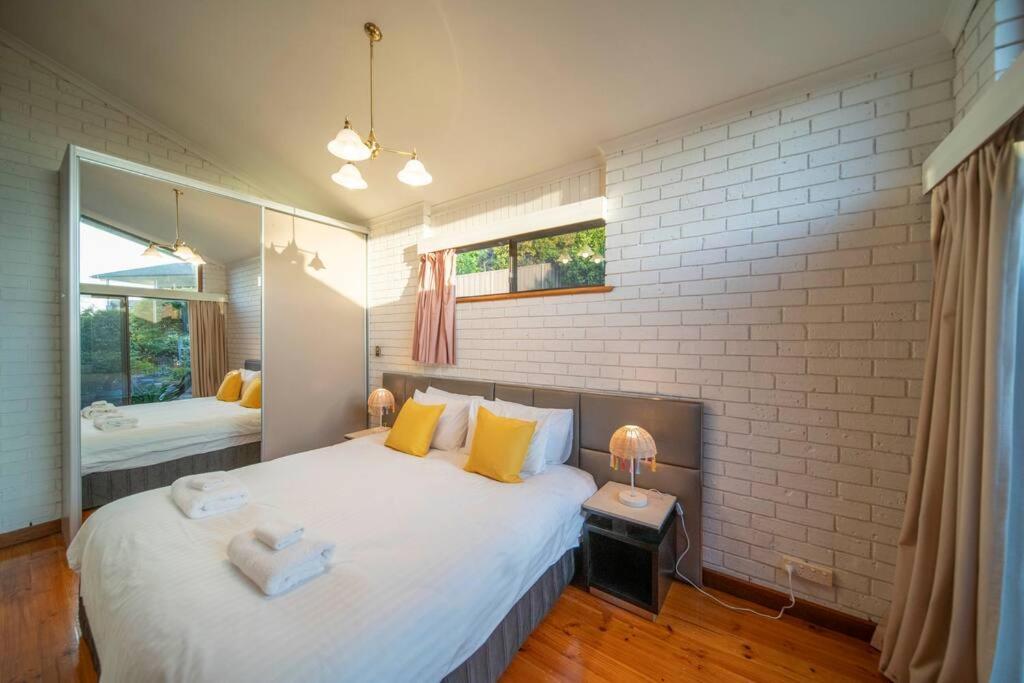 Villa Tranquil Escape The Gerald House Near The
