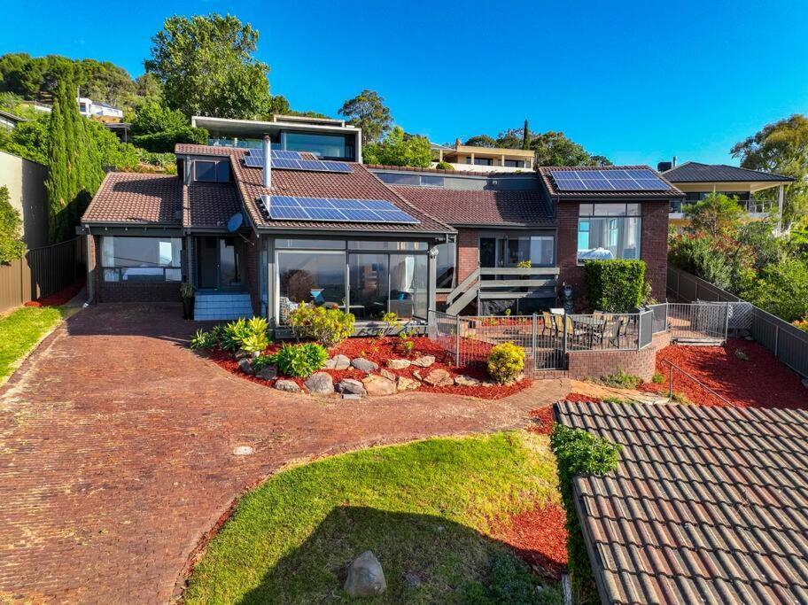Villa Tranquil Escape The Gerald House Near The Adelaide