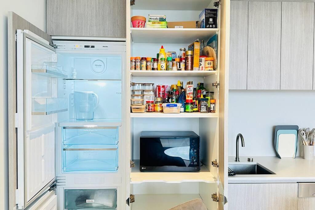 2 Bedroom Ap In The Heart Of Cbd Apartment *