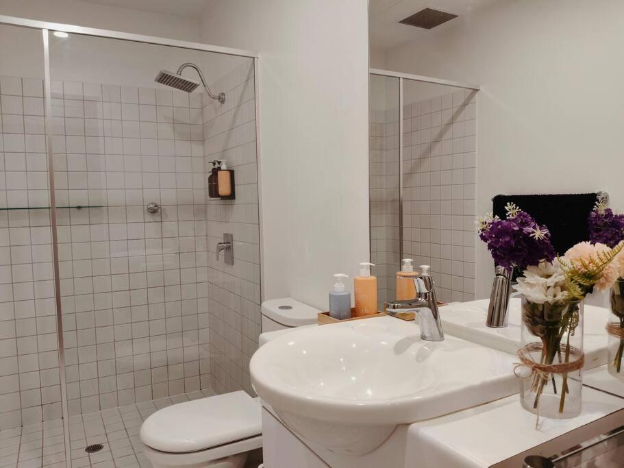 Project On York Apartment *