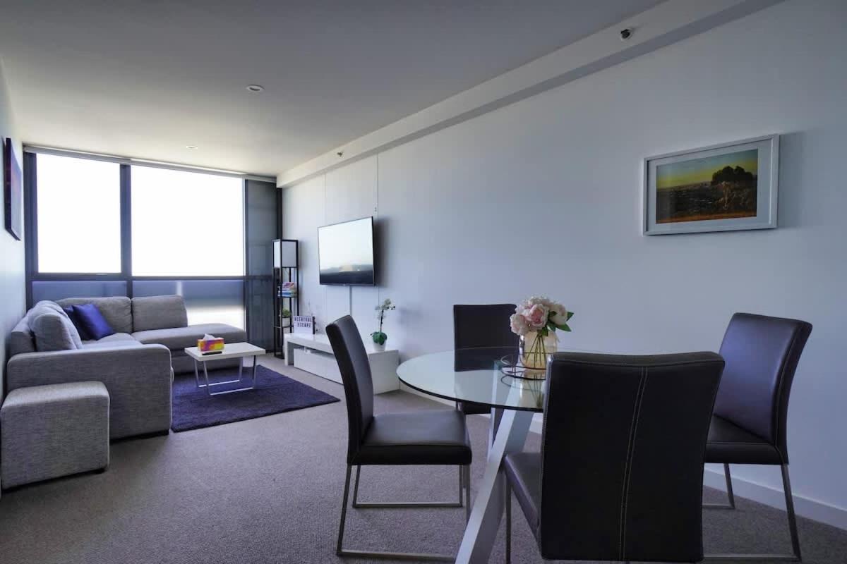 Escape @ Cbd Apartment