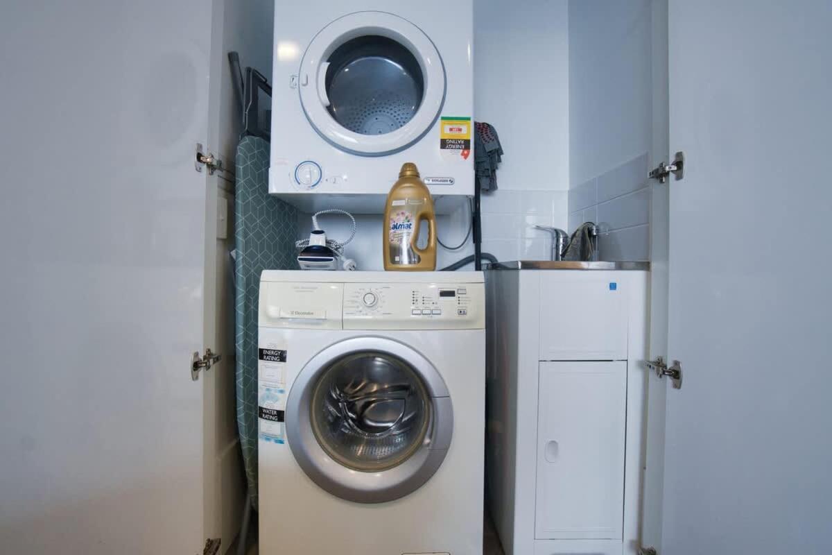 Modern 2 Bedroom - Cbd Apartamento Adelaide