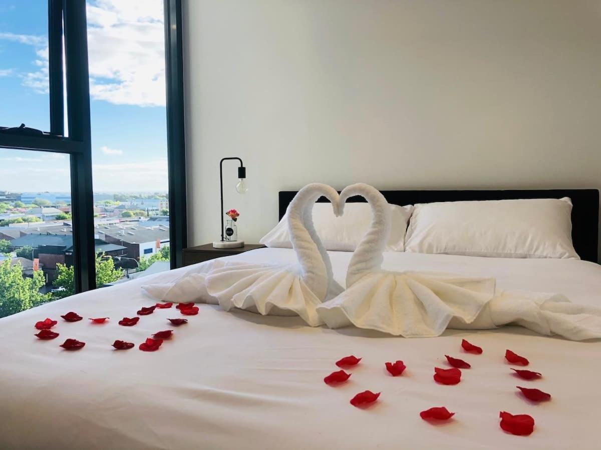 Modern 2 Bedroom - Cbd Adelaide