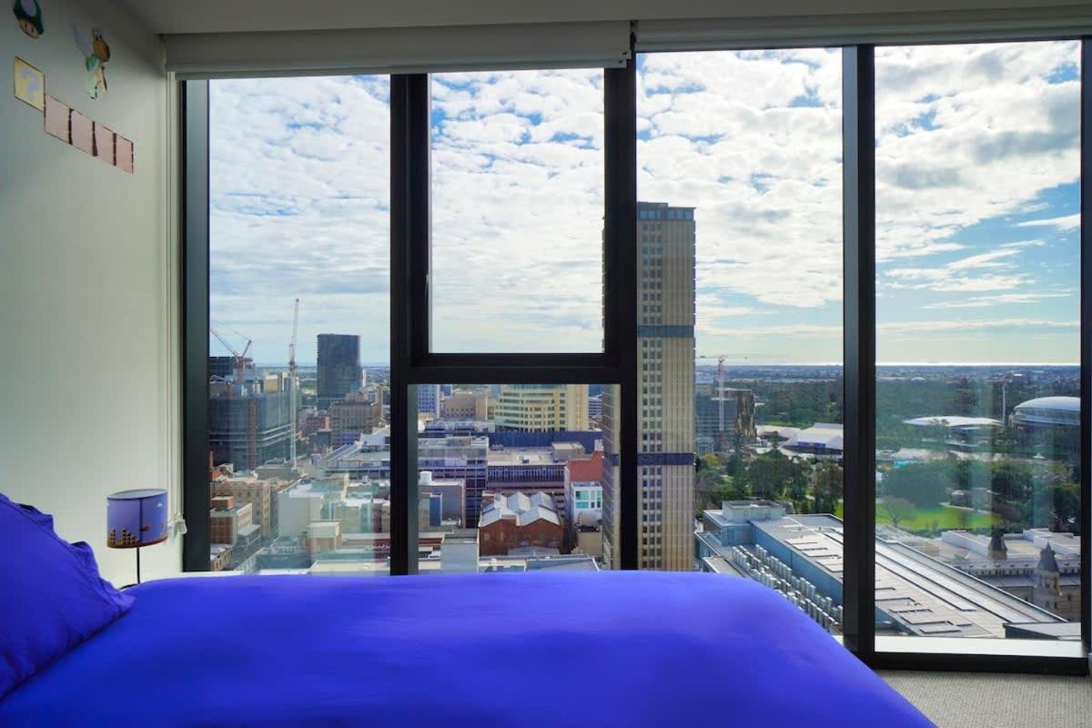 Apartment Nintendo Theme-adelaide Cbd-king Bed-gym-bbq *