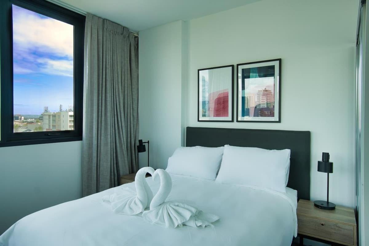 Stylish 1 Bedroom Cbd Apt-pool-gym-sauna-steam