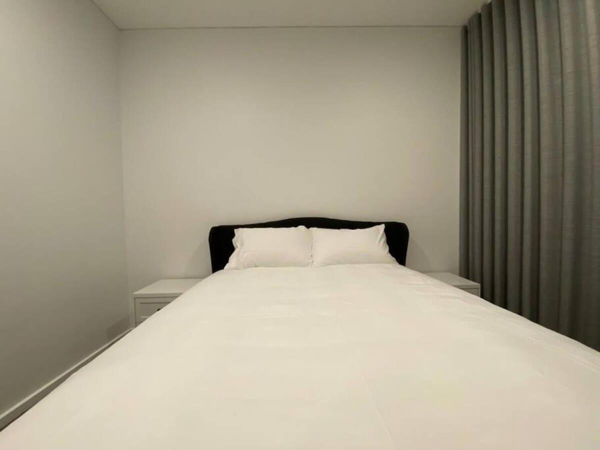 Luxury 3 Bedroom With Pool-gym-sauna-steam Apartment