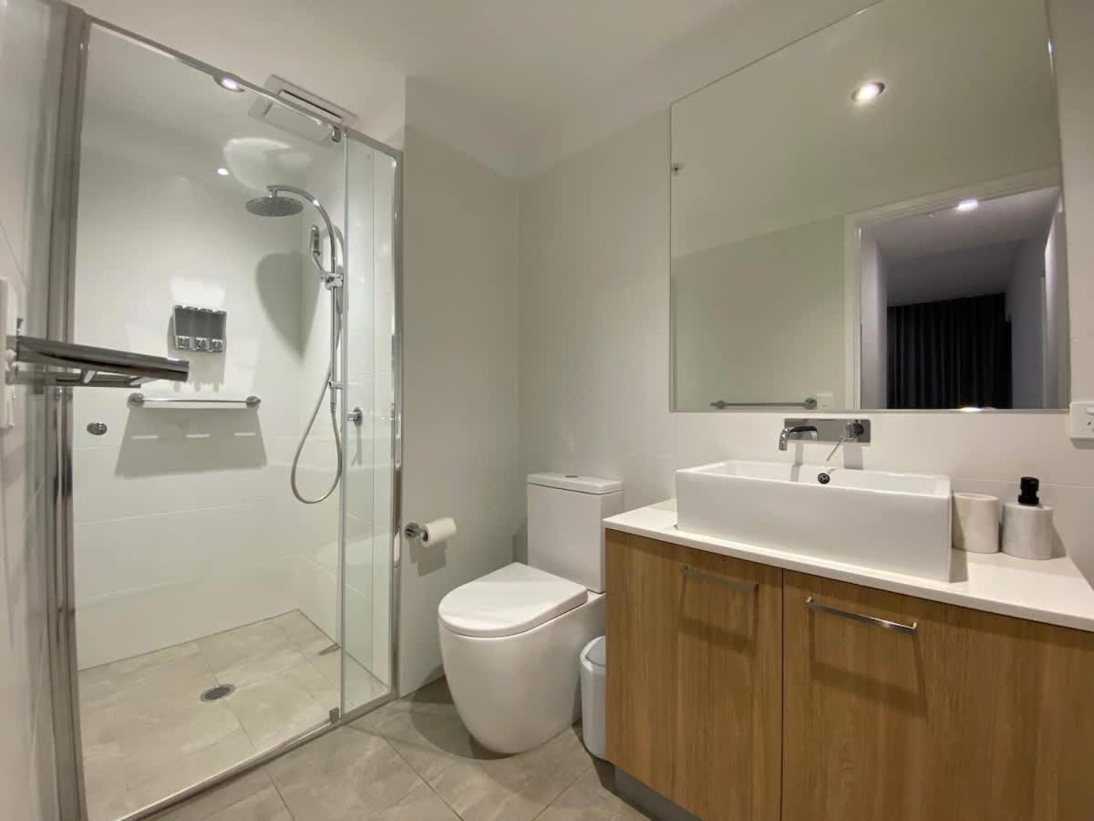 Luxury 3 Bedroom With Pool-gym-sauna-steam Apartment
