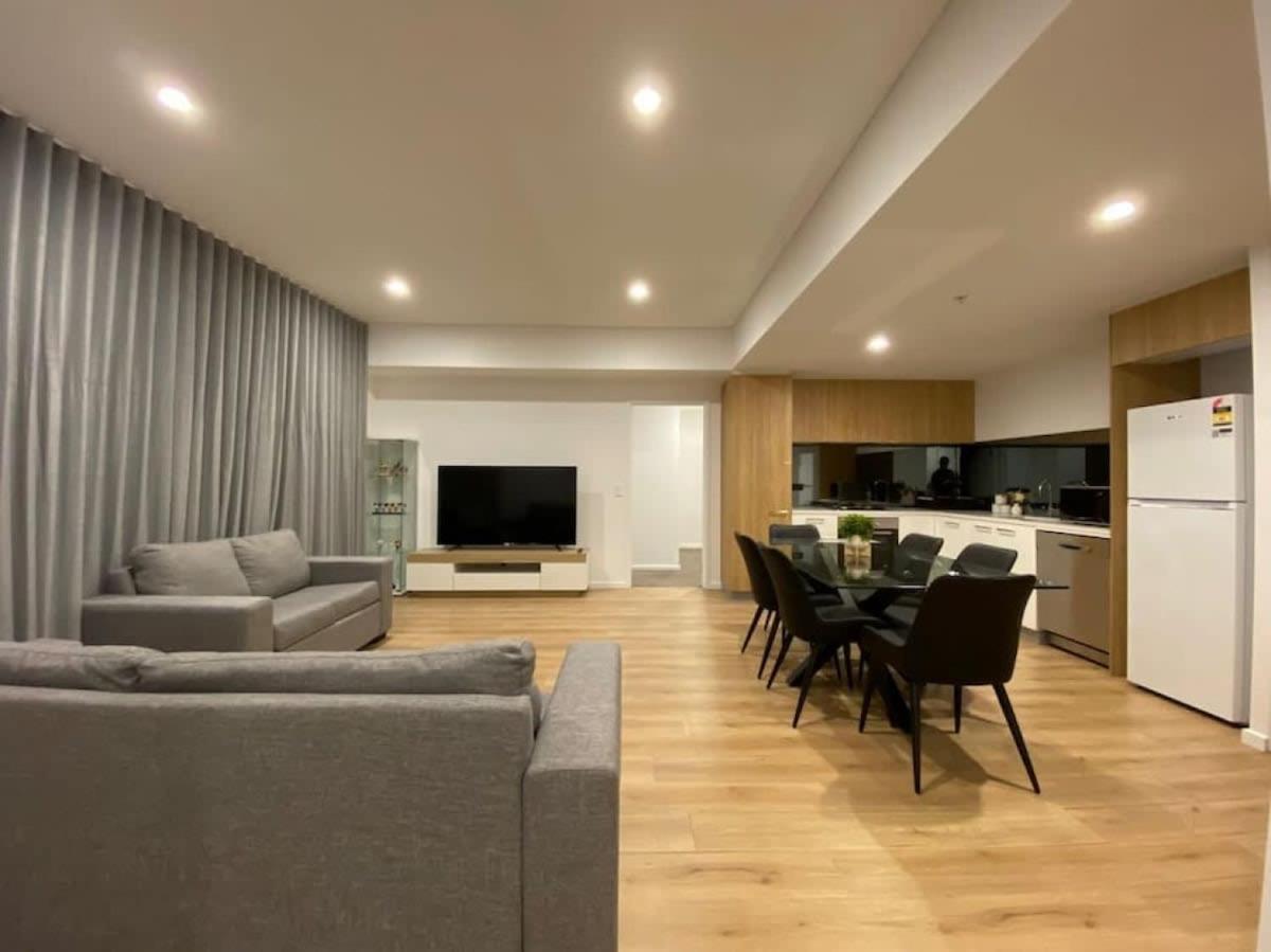 Apartment Luxury 3 Bedroom With Pool-gym-sauna-steam *