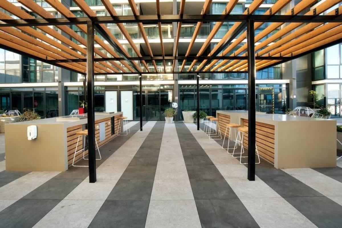 Star Wars Theme - Pool - Gym - Sauna - Steam * Adelaide