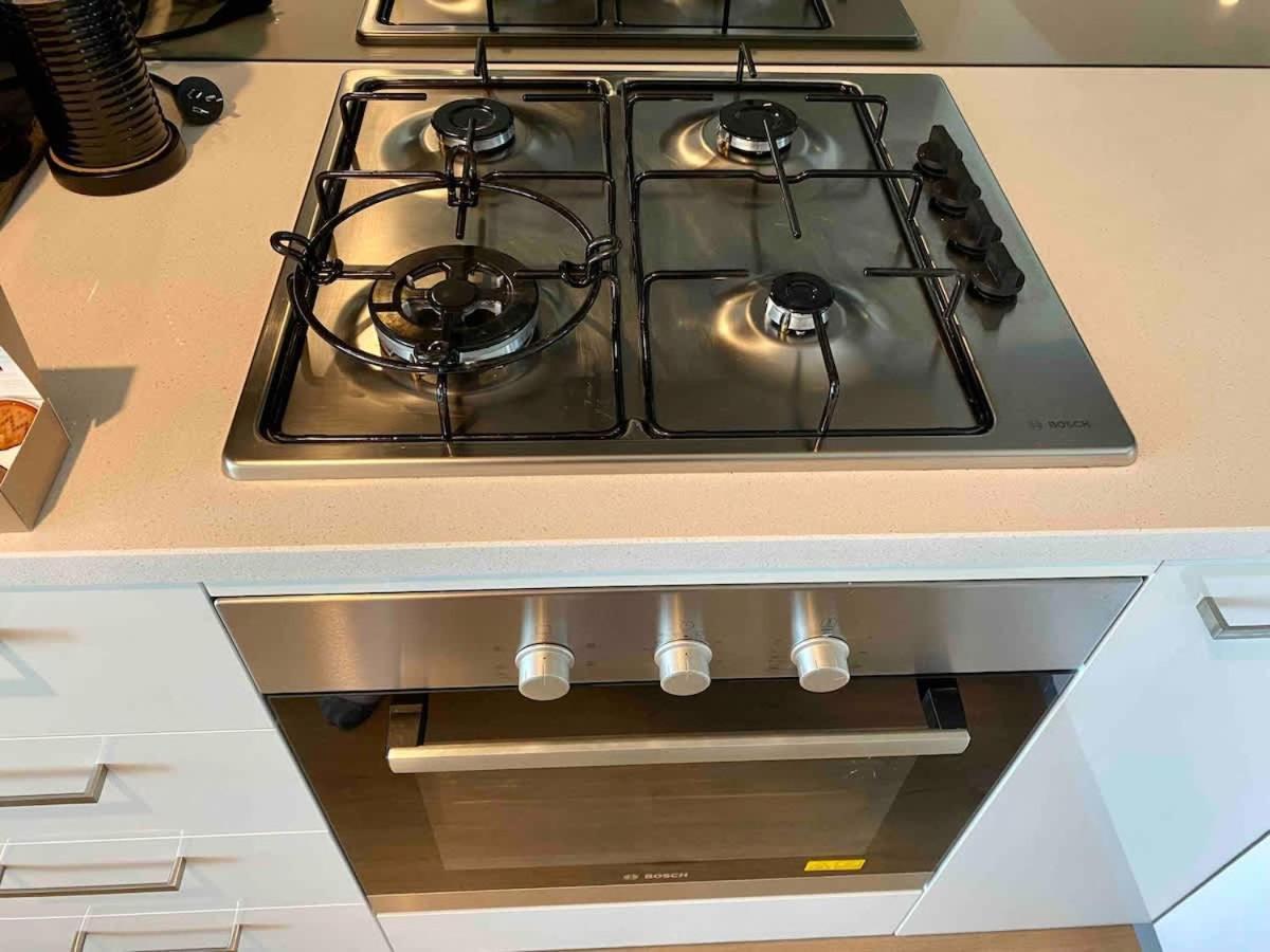 Tranquil 1br Retreat In The Heart Of Cbd *