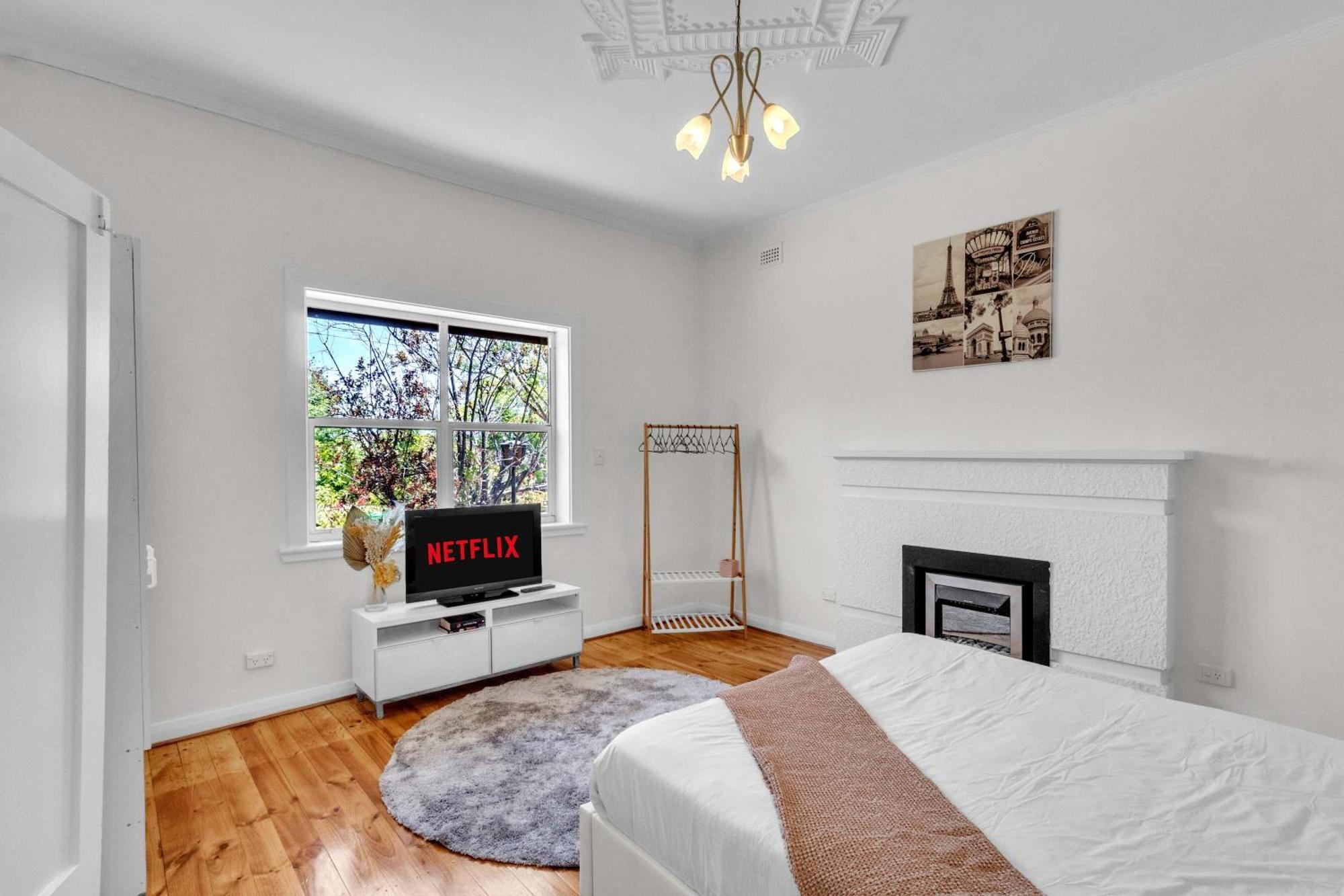 Charming Family Retreat With Arcade - Glenunga Holiday home