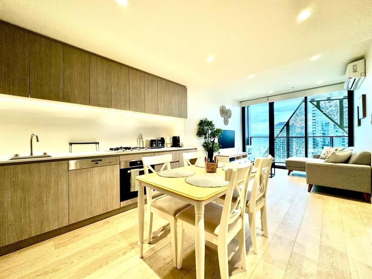 Luxury Living - Beautiful 1br In Rundle Mall