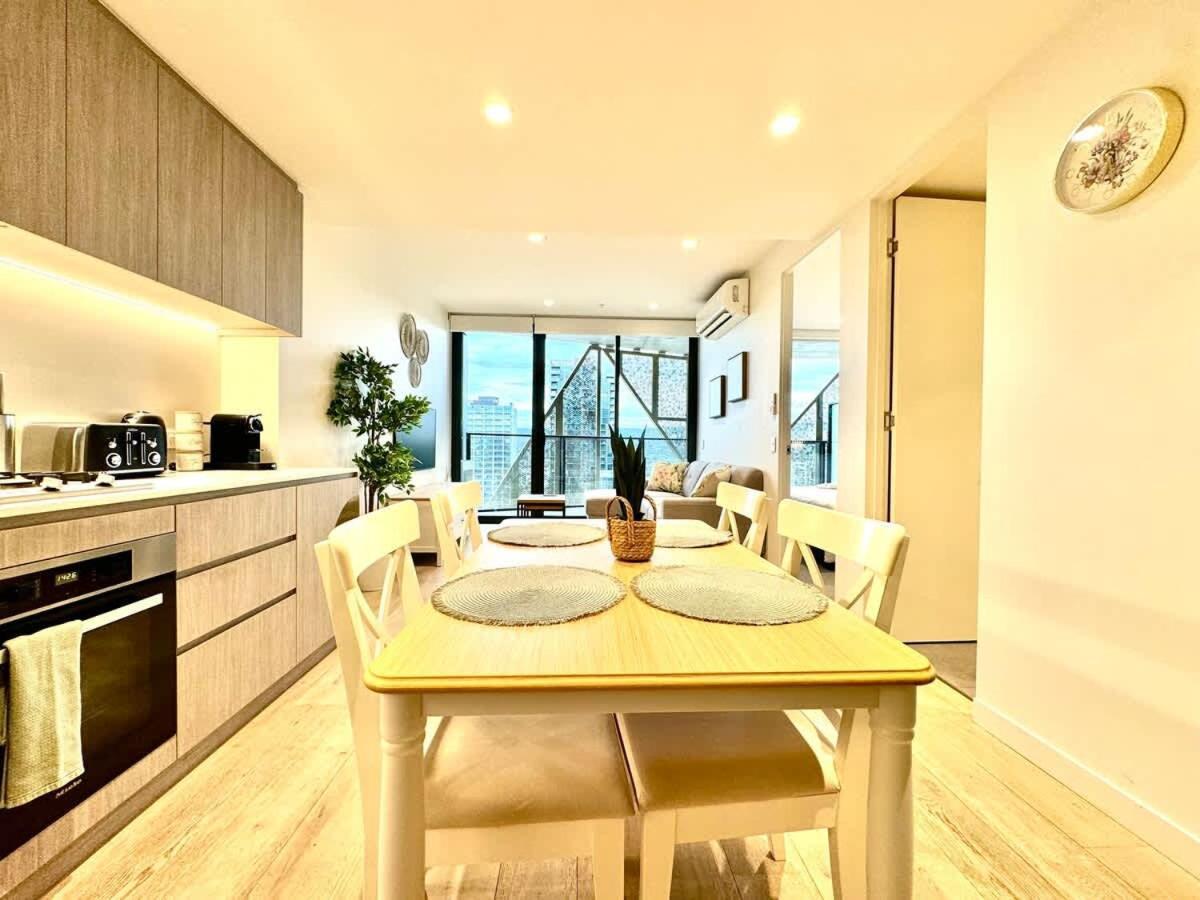 Luxury Living - Beautiful 1br In Rundle Mall