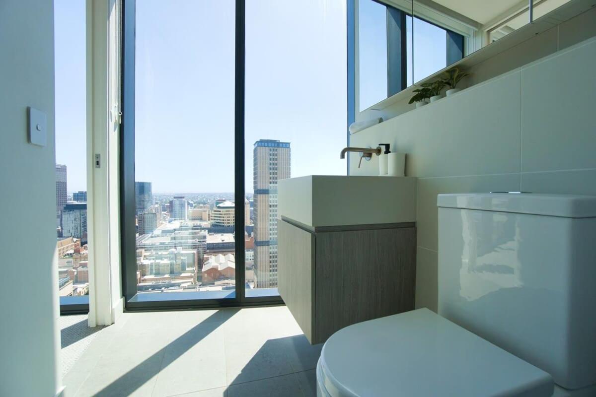 Apartment Serenity In The Sky - 2br In Rundle Mall Adelaide