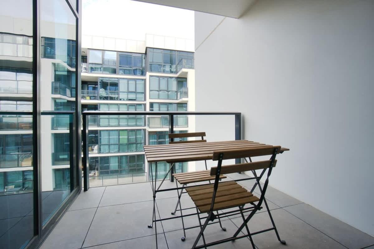Charming Cbd Escape 1br With Pool And Gym * Adelaide
