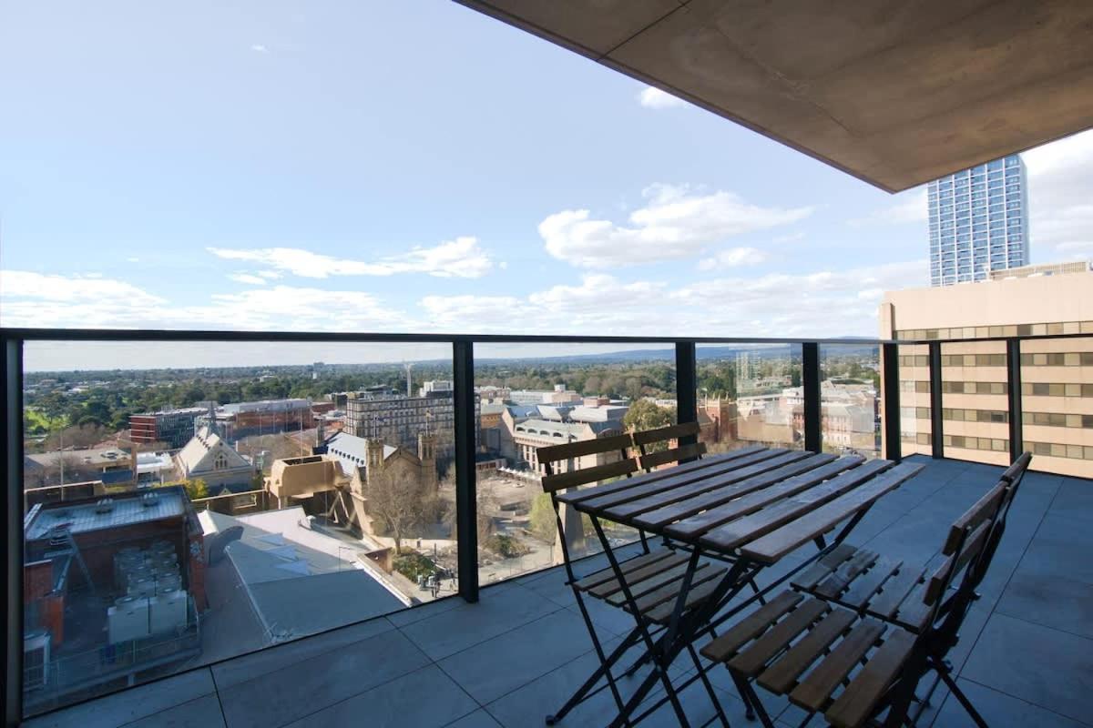Paradise 2br In Rundle Mall *