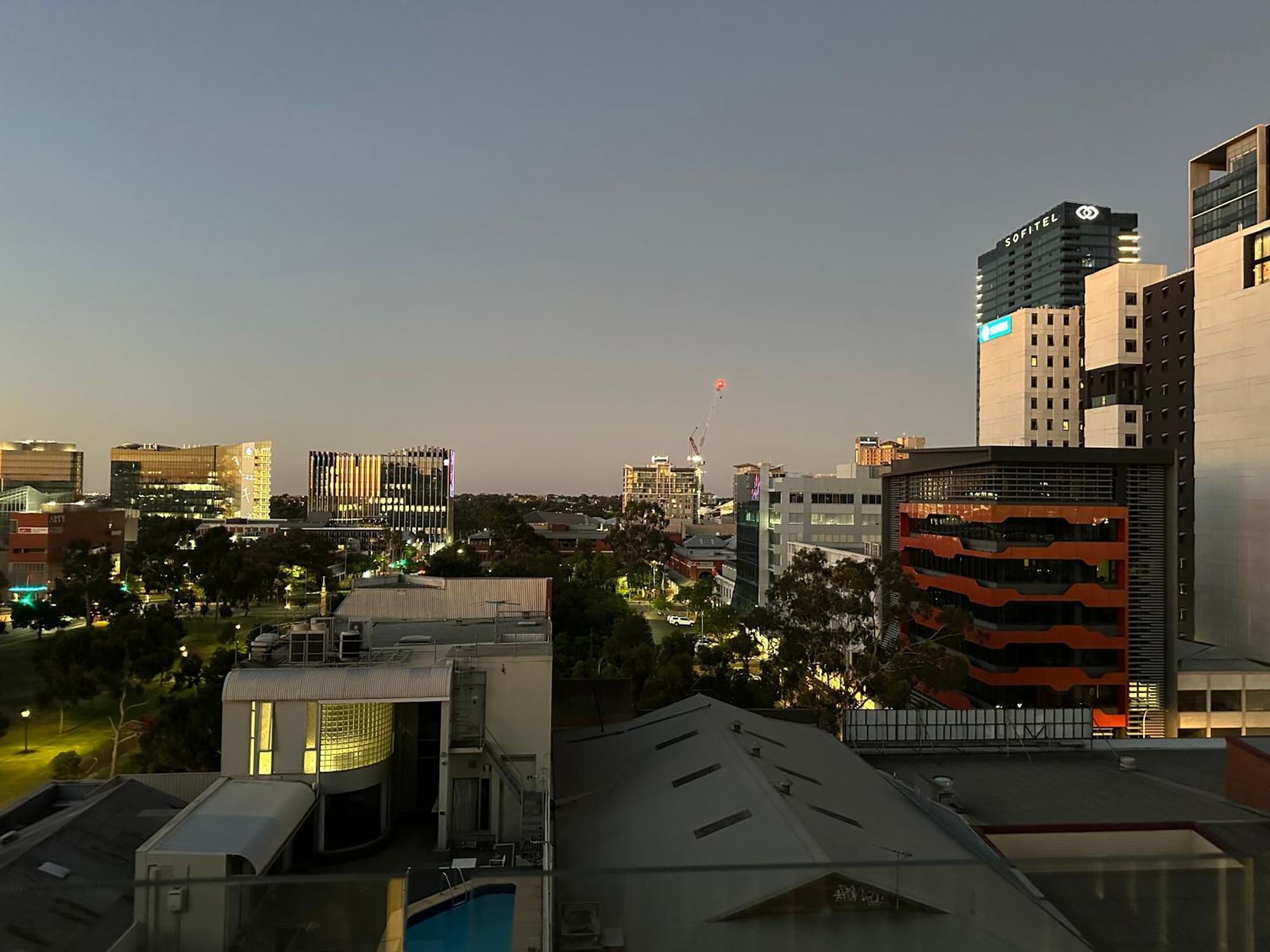 Apartamento Modern One Bedroom At Morphett Street *