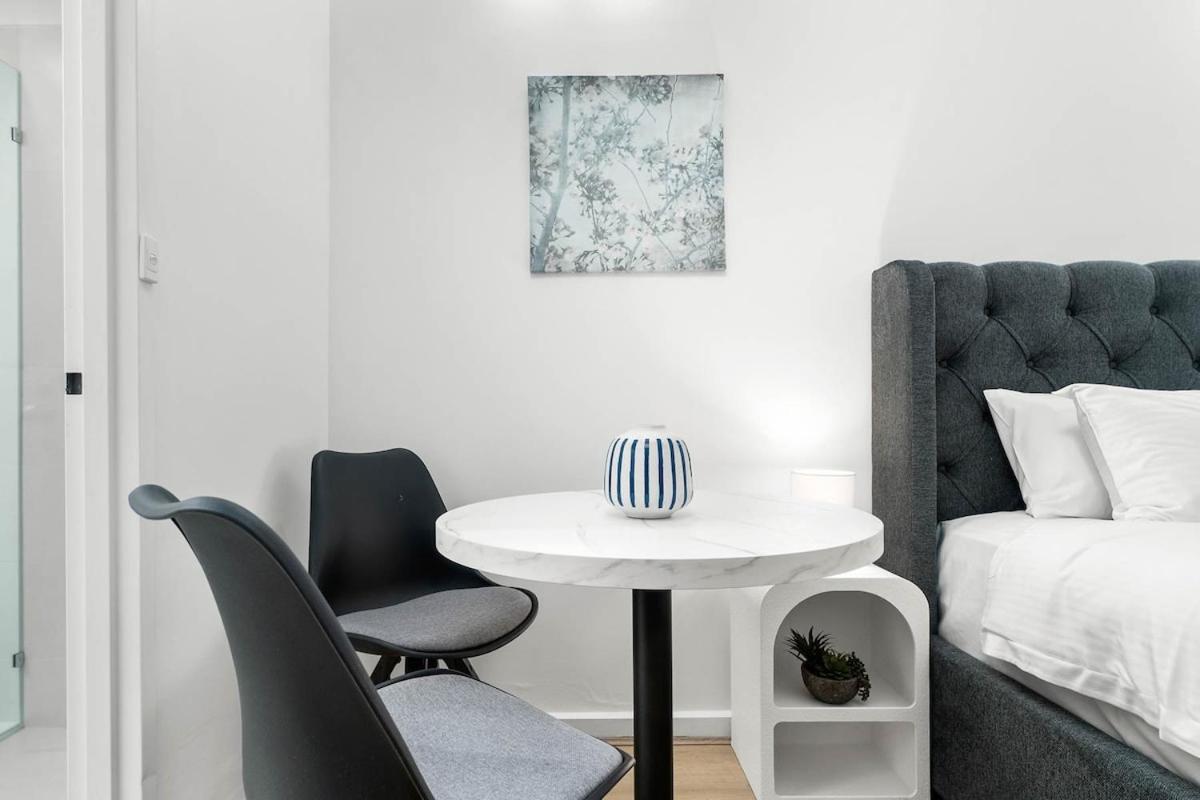 Charming Escape Stylish Cbd With Wifi Inn