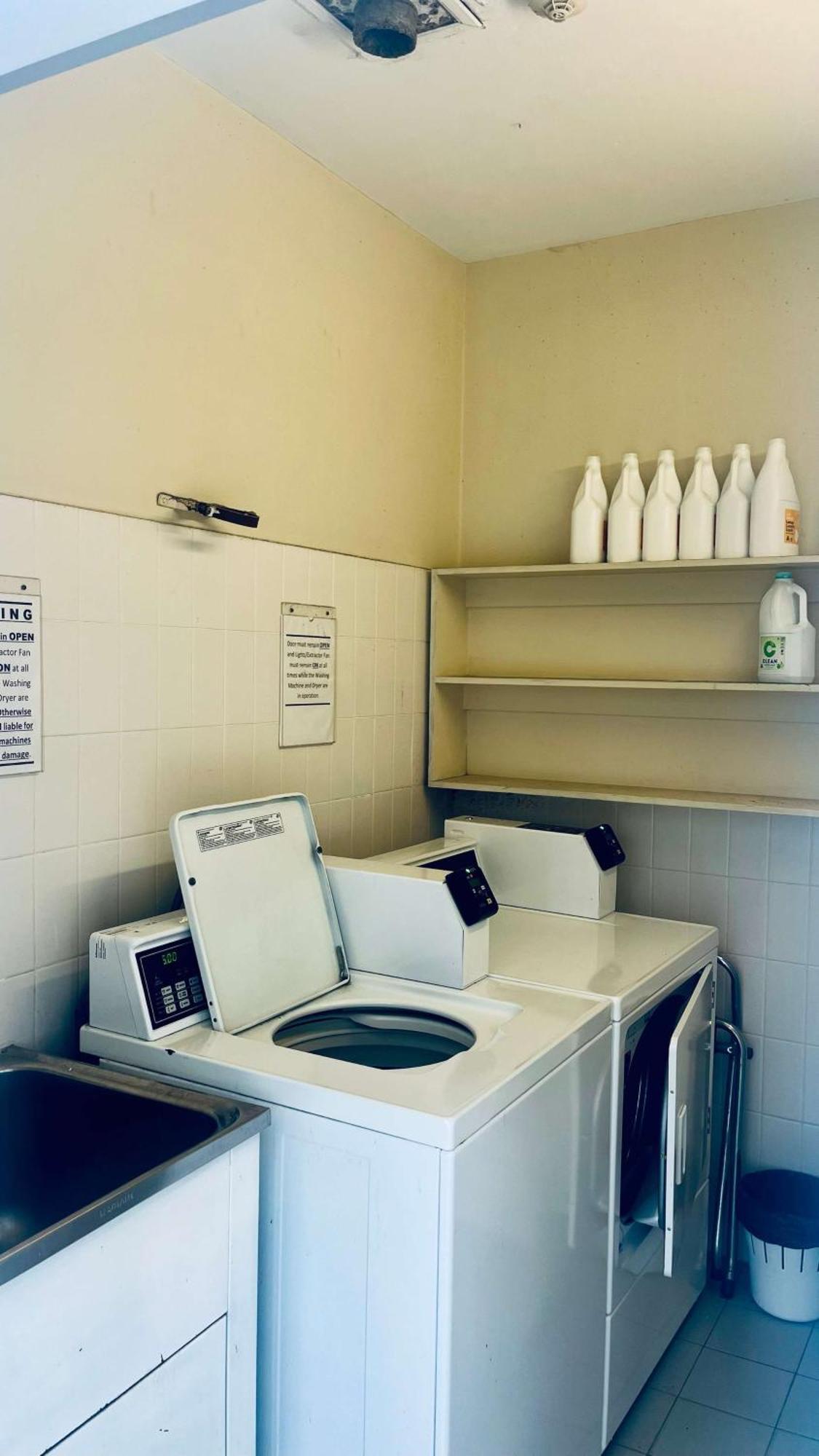 Inn Charming Escape Stylish Cbd With Wifi Adelaide